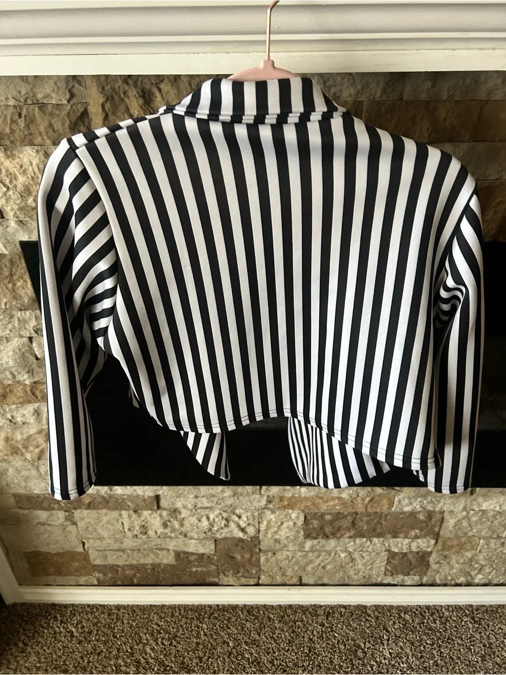 Black & White Striped Cropped Blazer Retro Vibes